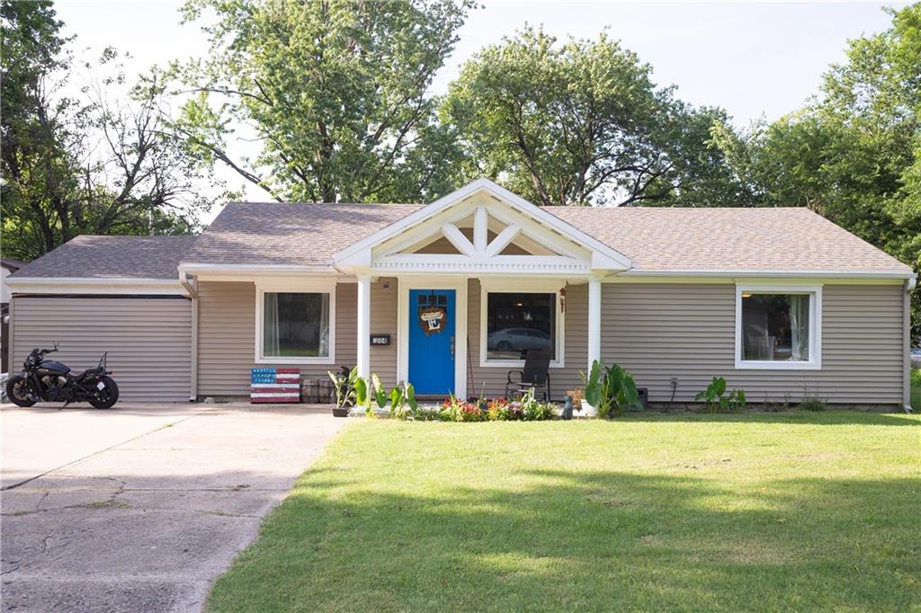 Listing Photo MLS #HMS2628670