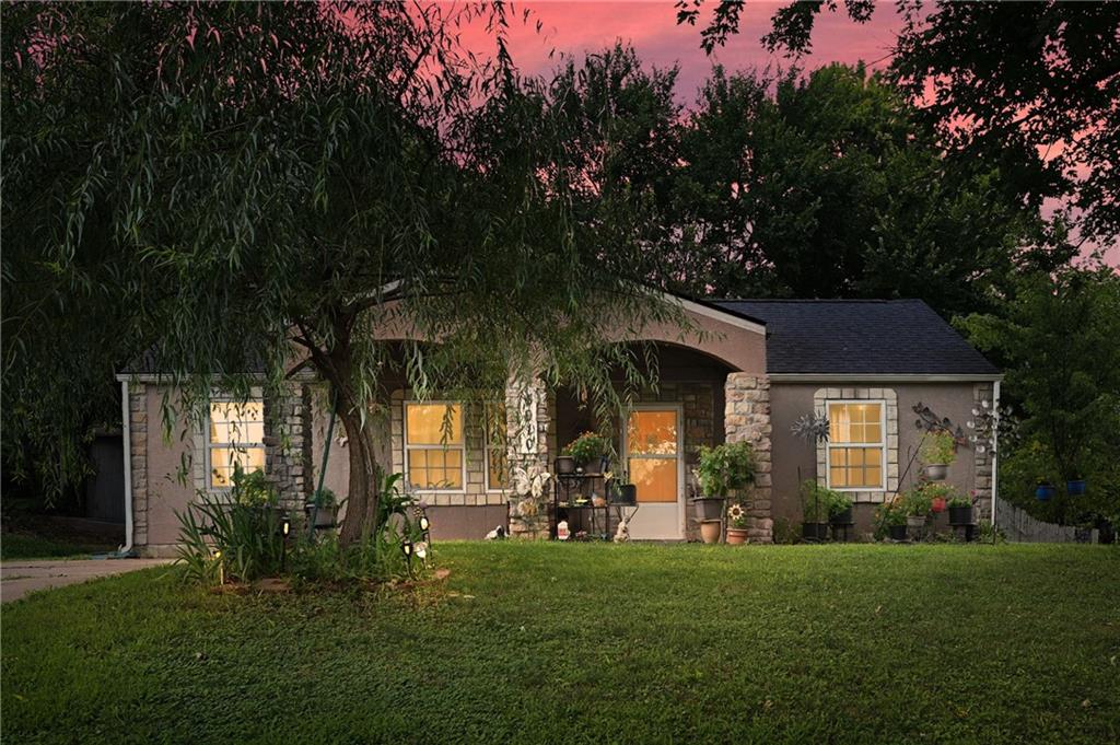 Listing Photo MLS #HMS2628687