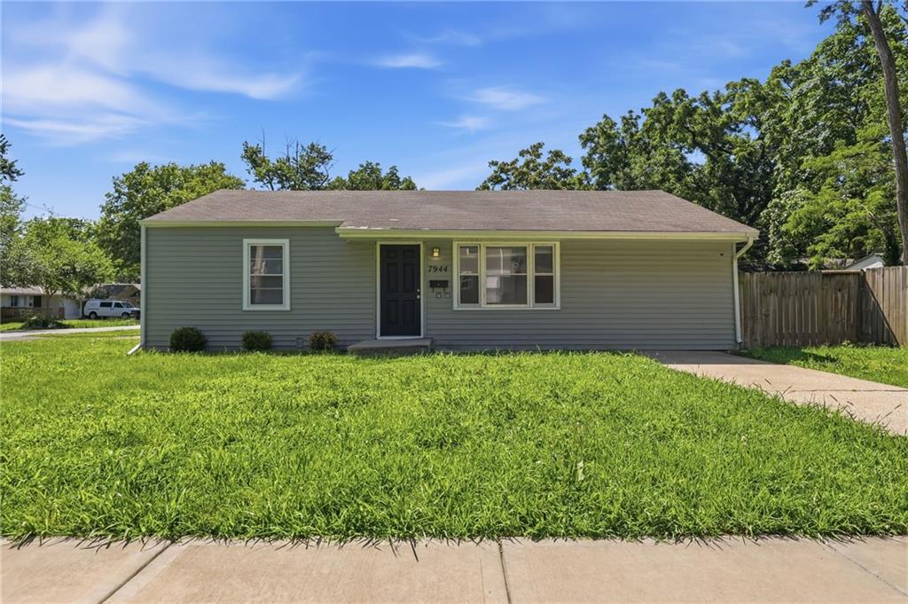 Listing Photo MLS #HMS2628862