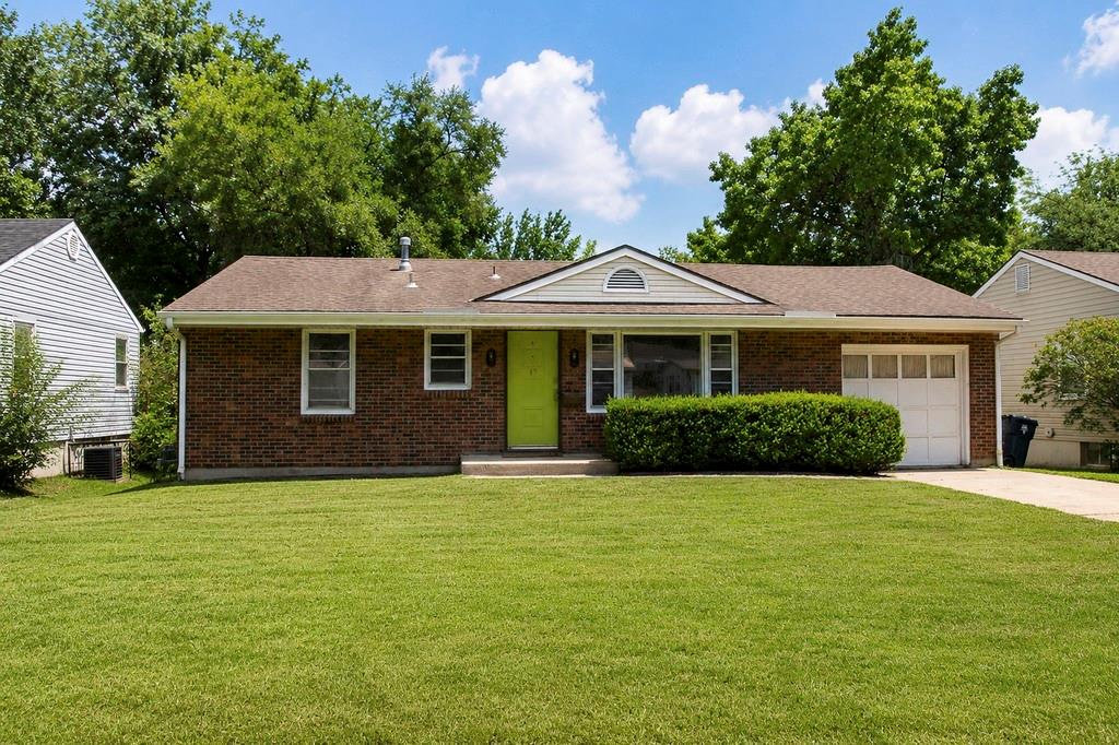 Listing Photo MLS #HMS2629007