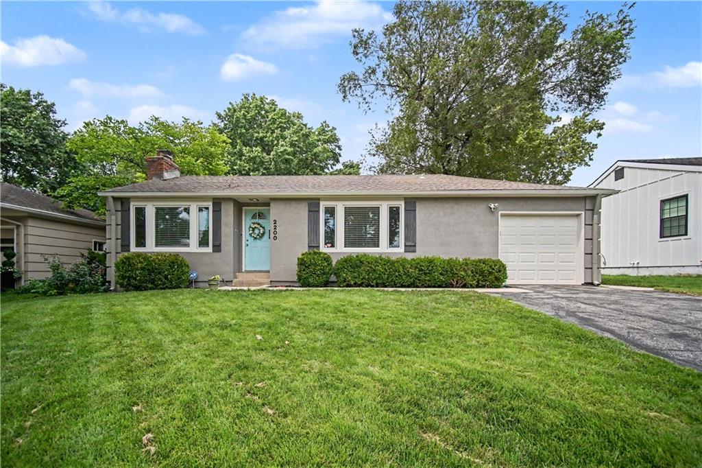 Listing Photo MLS #HMS2629014