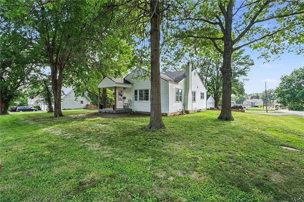 Listing Photo MLS #HMS2629187