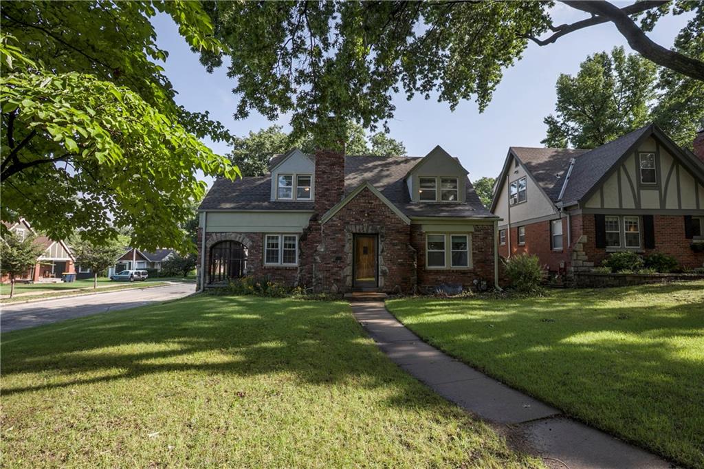 Listing Photo MLS #HMS2629201