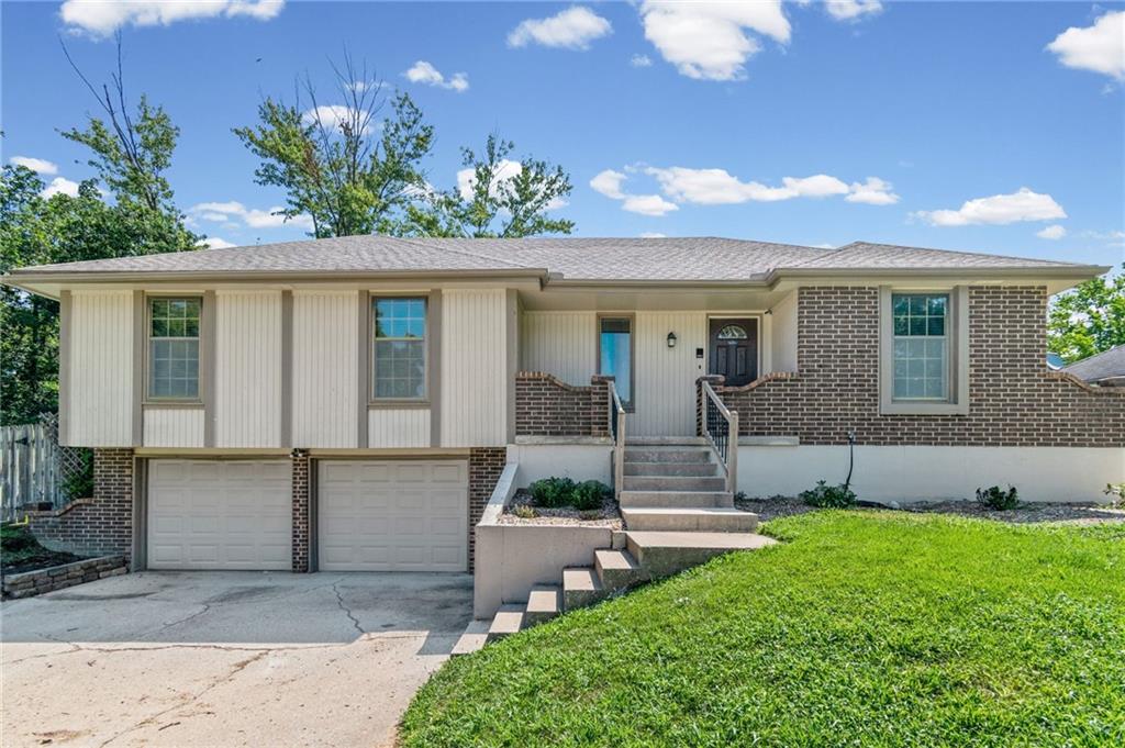 Listing Photo MLS #HMS2629211