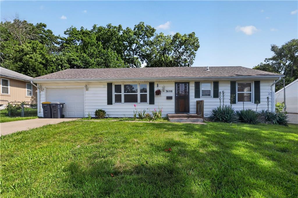 Listing Photo MLS #HMS2629365