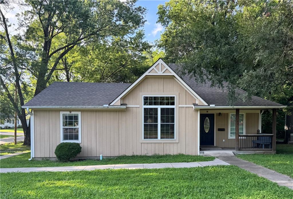 Listing Photo MLS #HMS2629407
