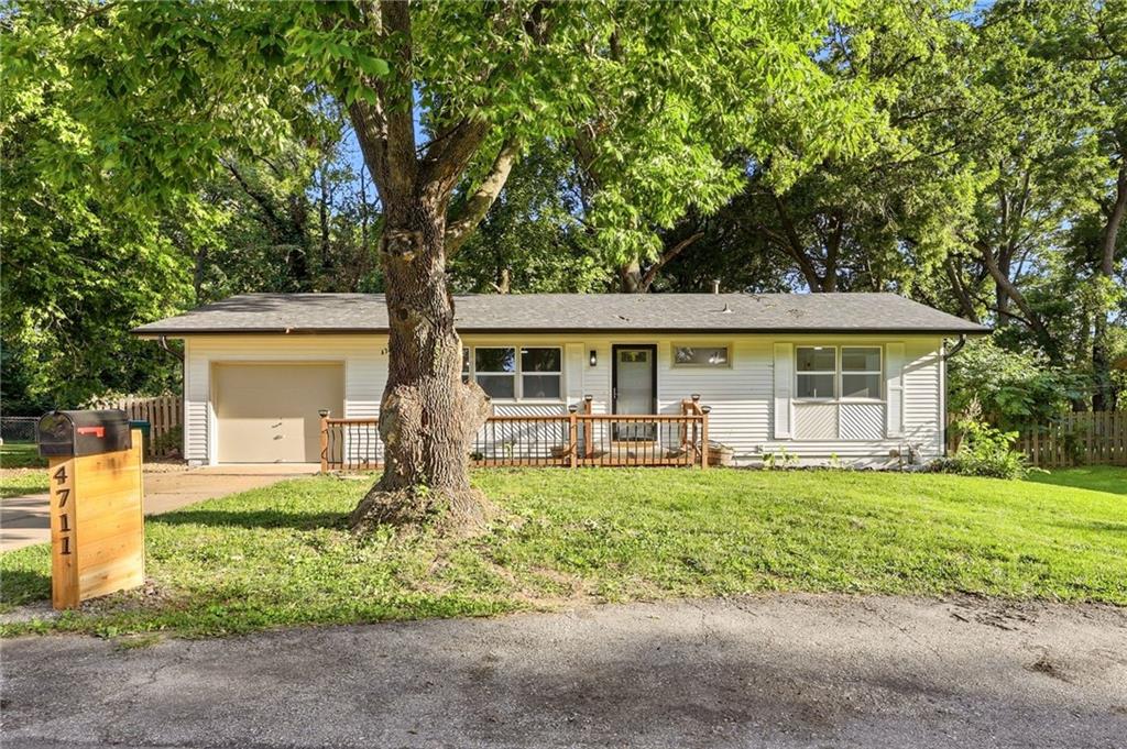 Listing Photo MLS #HMS2629651