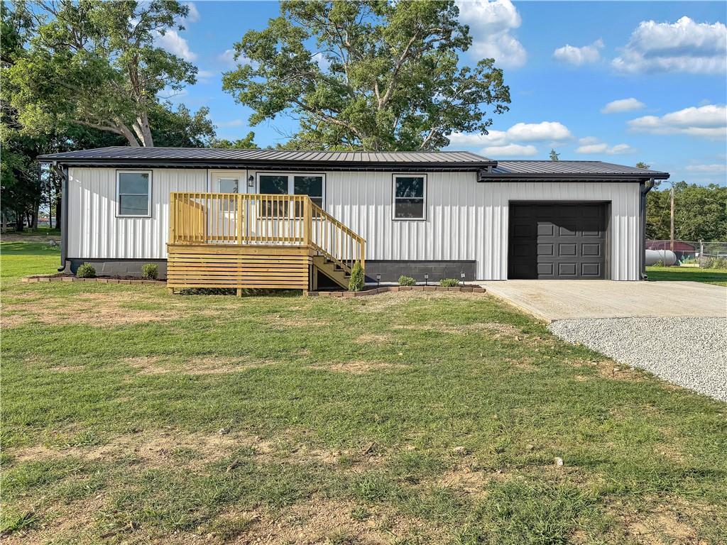 Listing Photo MLS #HMS2629692