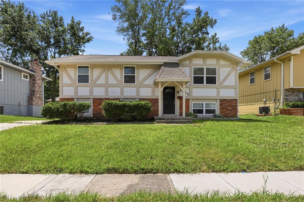Listing Photo MLS #HMS2629860
