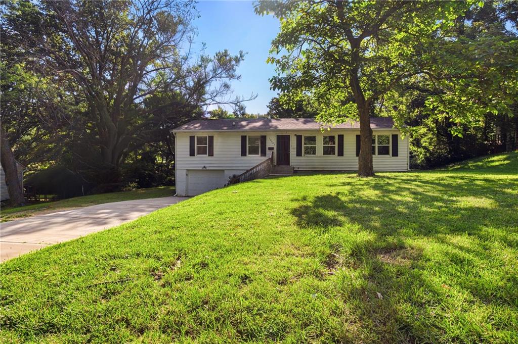 Listing Photo MLS #HMS2629882