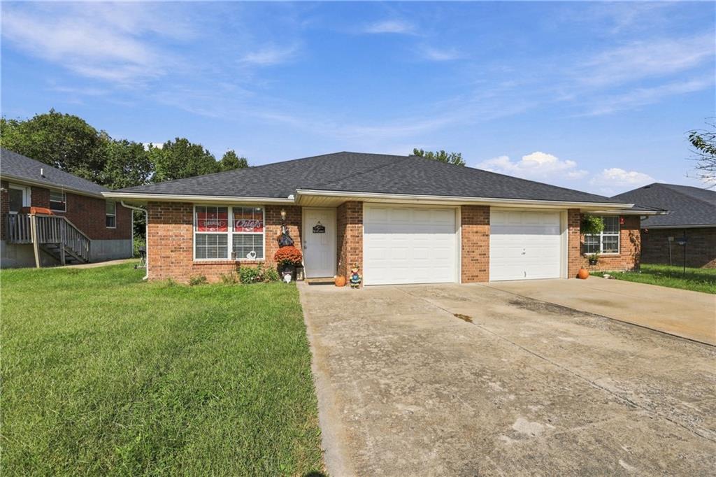 Listing Photo MLS #HMS2629891