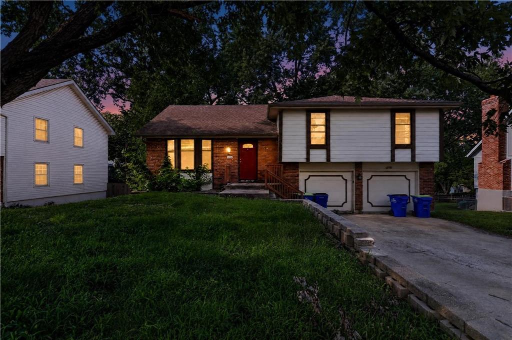 Listing Photo MLS #HMS2629913