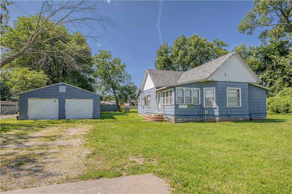 Listing Photo MLS #HMS2630001