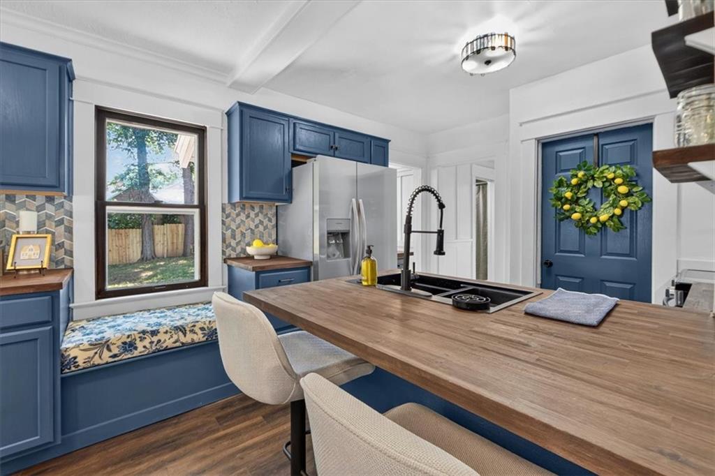 Listing Photo MLS #HMS2630035