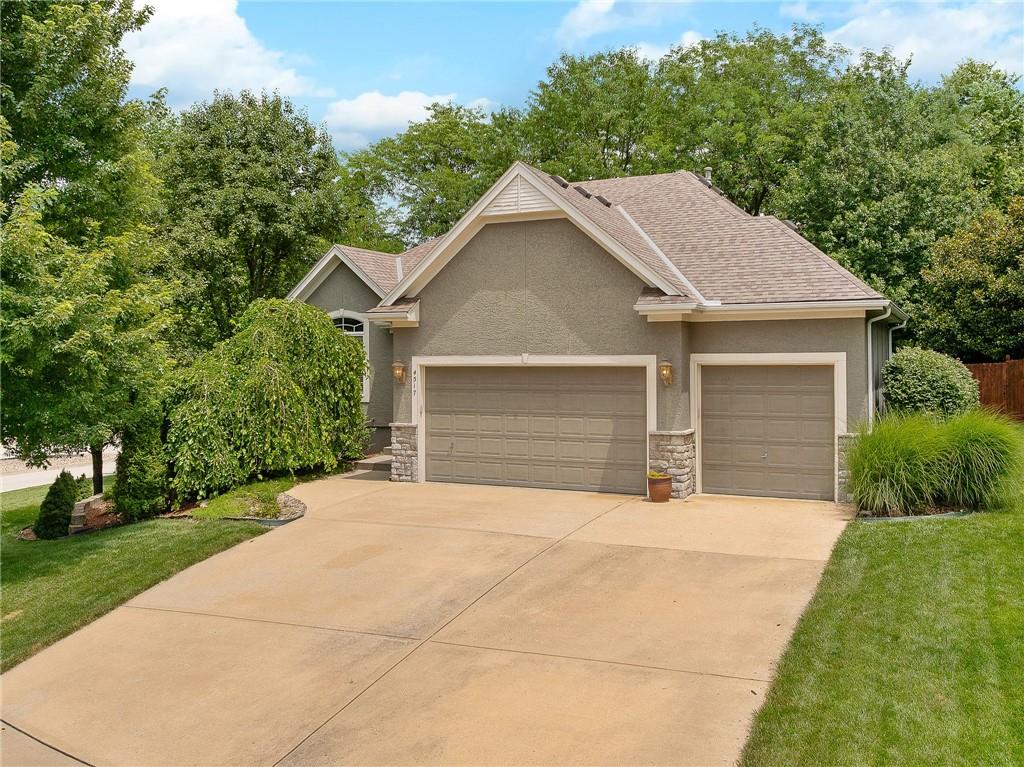 Listing Photo MLS #HMS2630188