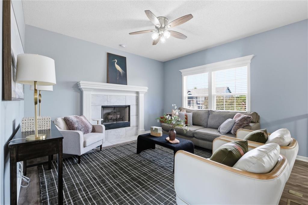 Listing Photo MLS #HMS2630225