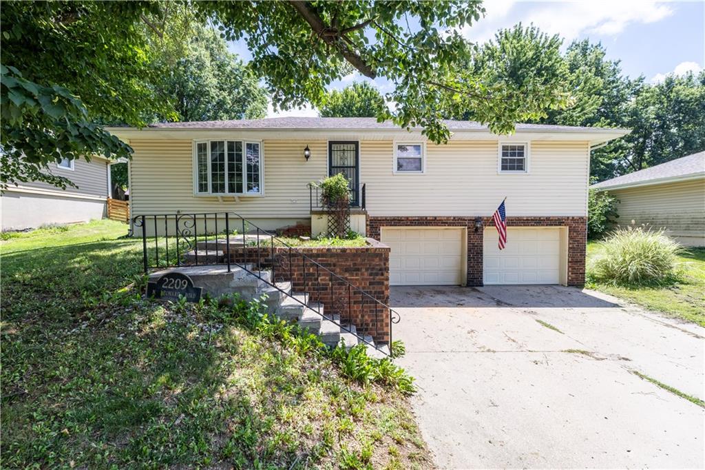 Listing Photo MLS #HMS2630279