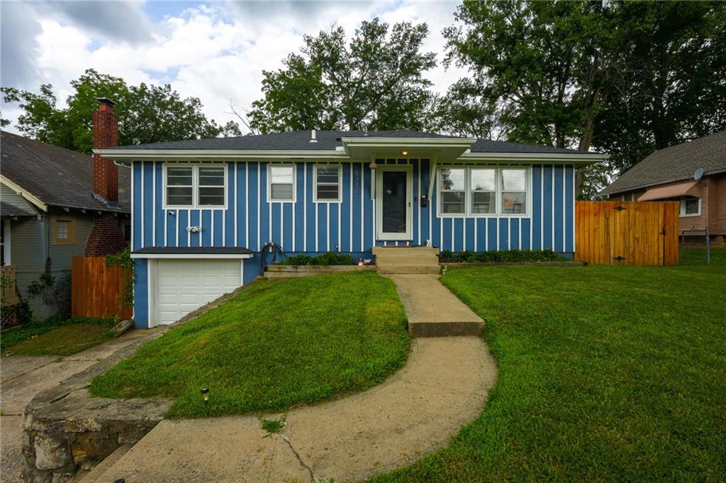 Listing Photo MLS #HMS2630331