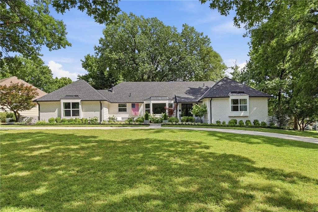 Listing Photo MLS #HMS2630345