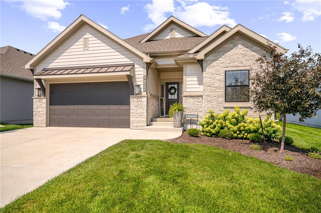 Listing Photo MLS #HMS2630362