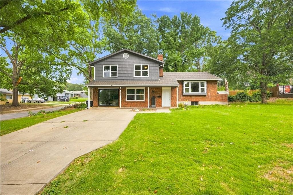 Listing Photo MLS #HMS2630458
