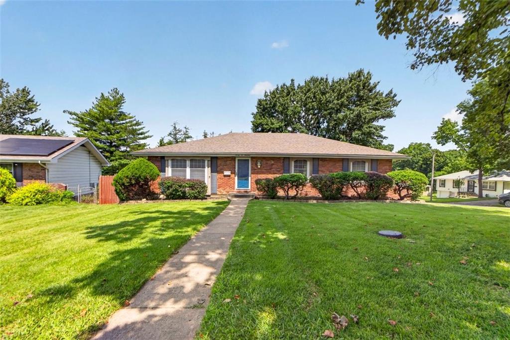 Listing Photo MLS #HMS2630543