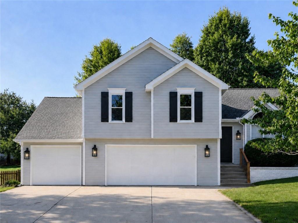 Listing Photo MLS #HMS2630712