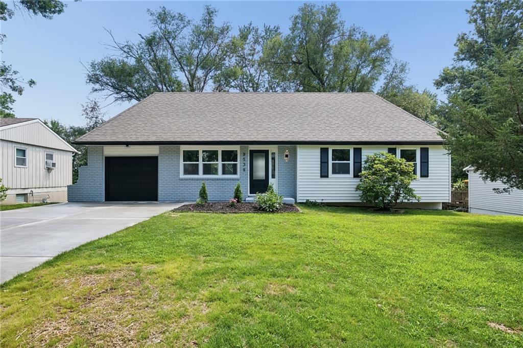 Listing Photo MLS #HMS2630753
