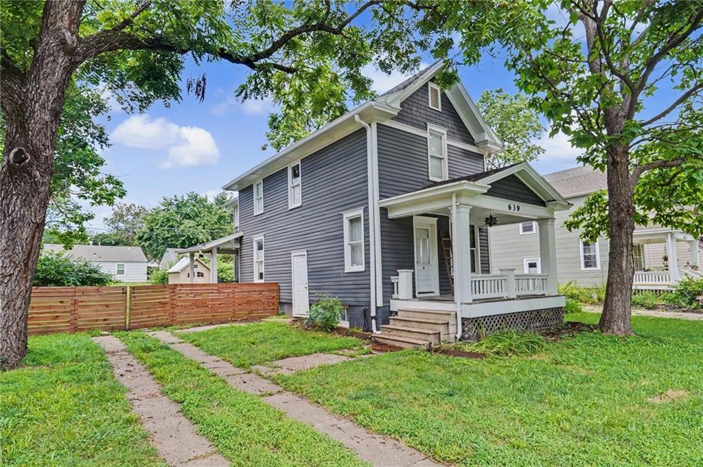 Listing Photo MLS #HMS2630856