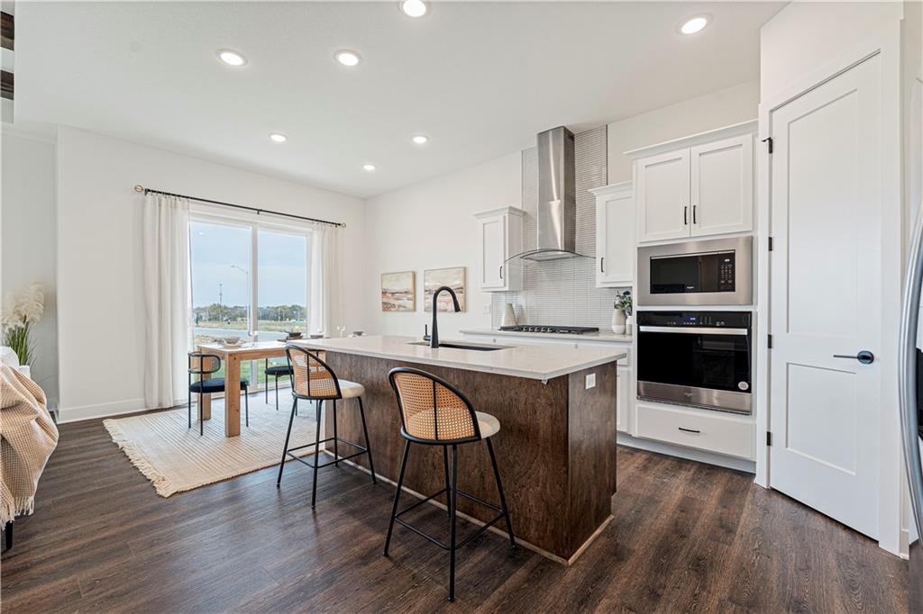 Listing Photo MLS #HMS2630942