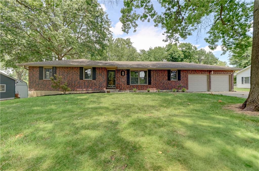 Listing Photo MLS #HMS2631045