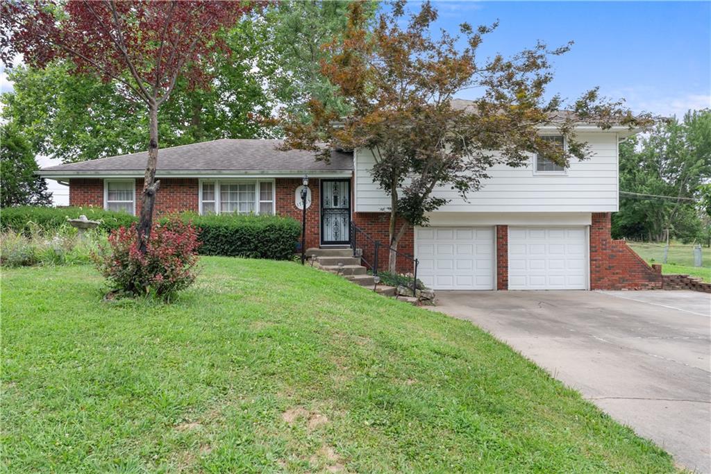 Listing Photo MLS #HMS2631077