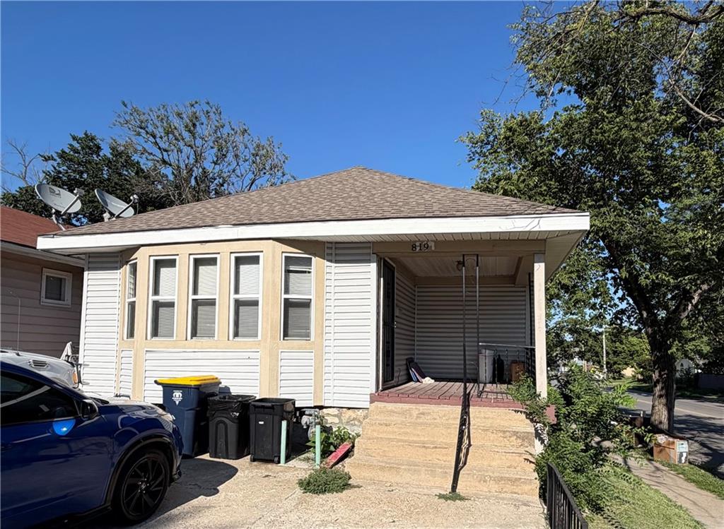 Listing Photo MLS #HMS2631110