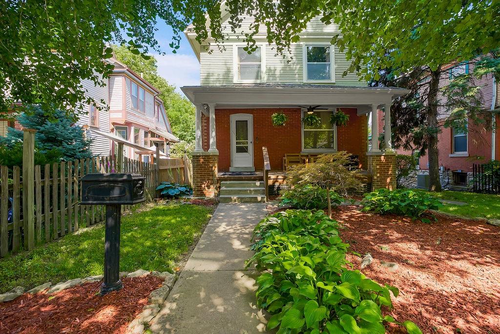 Listing Photo MLS #HMS2631304