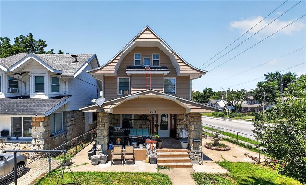 Listing Photo MLS #HMS2631306