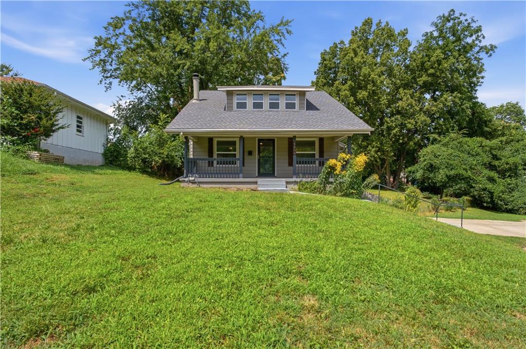 Listing Photo MLS #HMS2631379