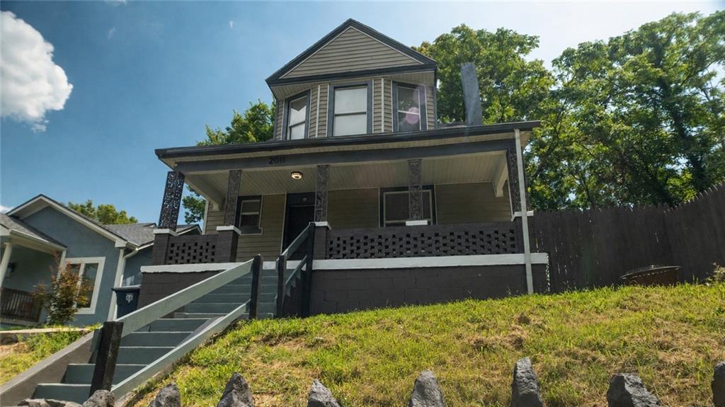 Listing Photo MLS #HMS2631400
