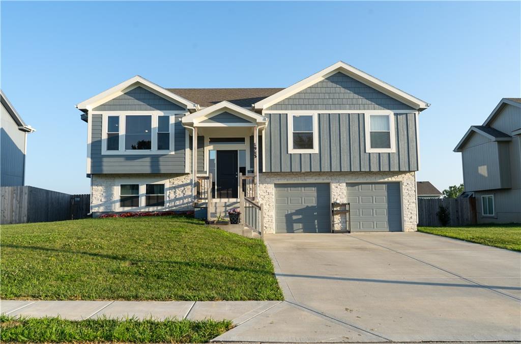 Listing Photo MLS #HMS2631460