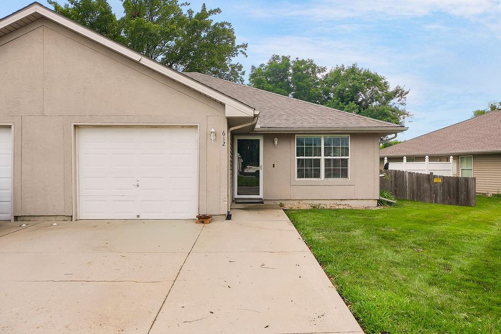 Listing Photo MLS #HMS2631484