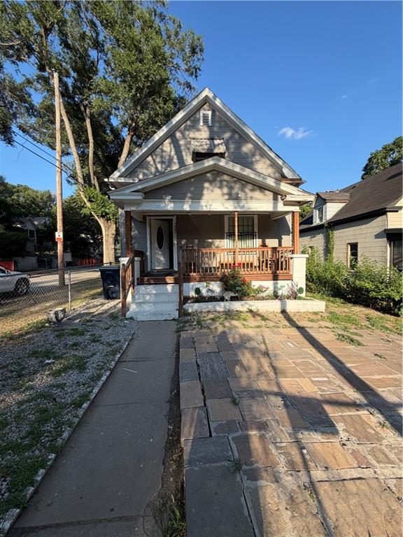 Listing Photo MLS #HMS2631596