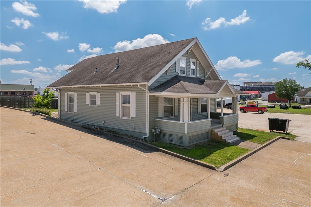 Listing Photo MLS #HMS2631731