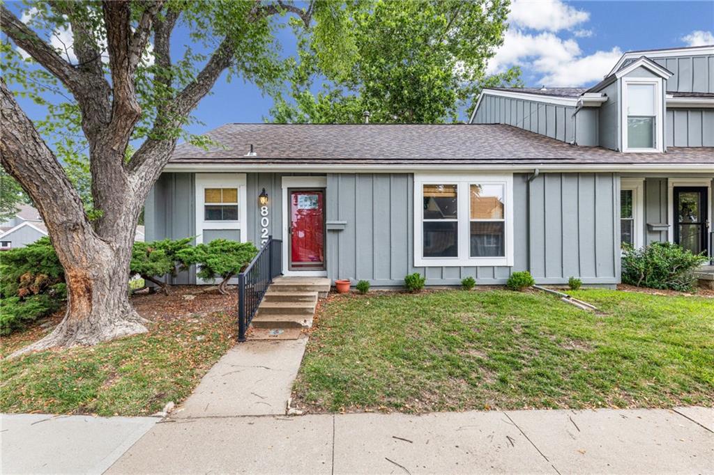 Listing Photo MLS #HMS2631865