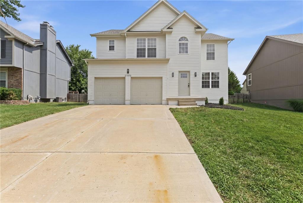 Listing Photo MLS #HMS2631873