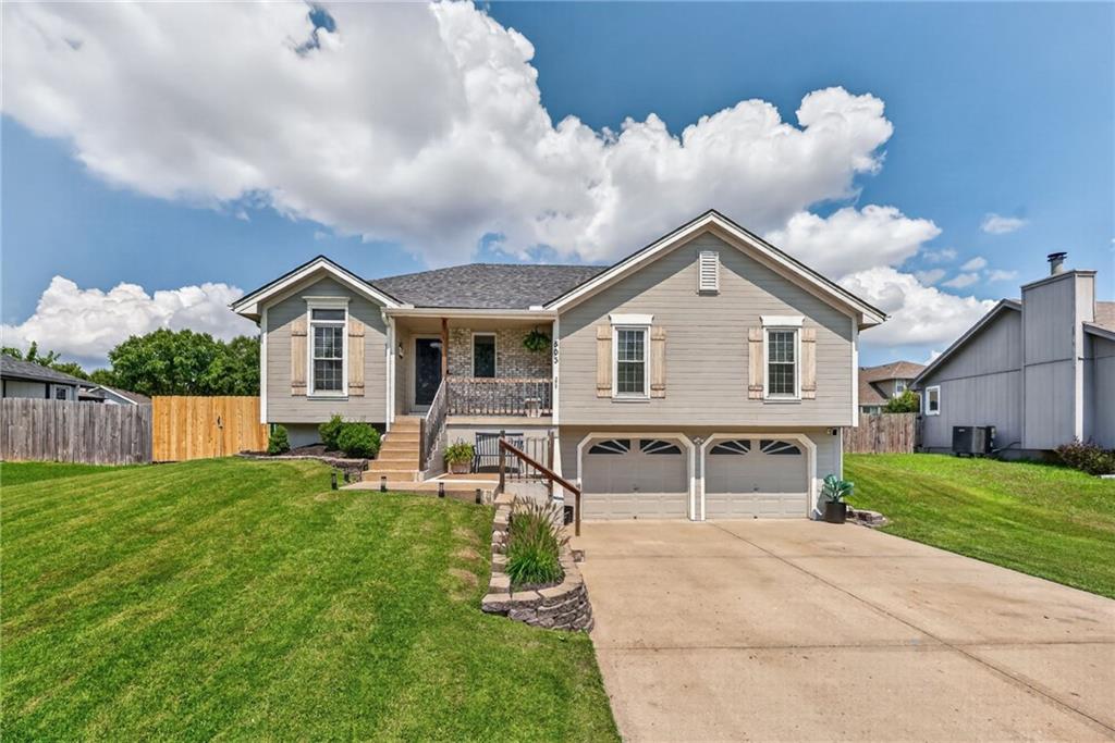Listing Photo MLS #HMS2631938