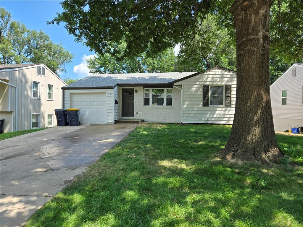 Listing Photo MLS #HMS2632033