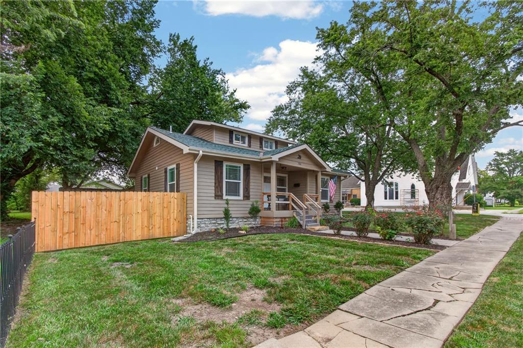Listing Photo MLS #HMS2632054