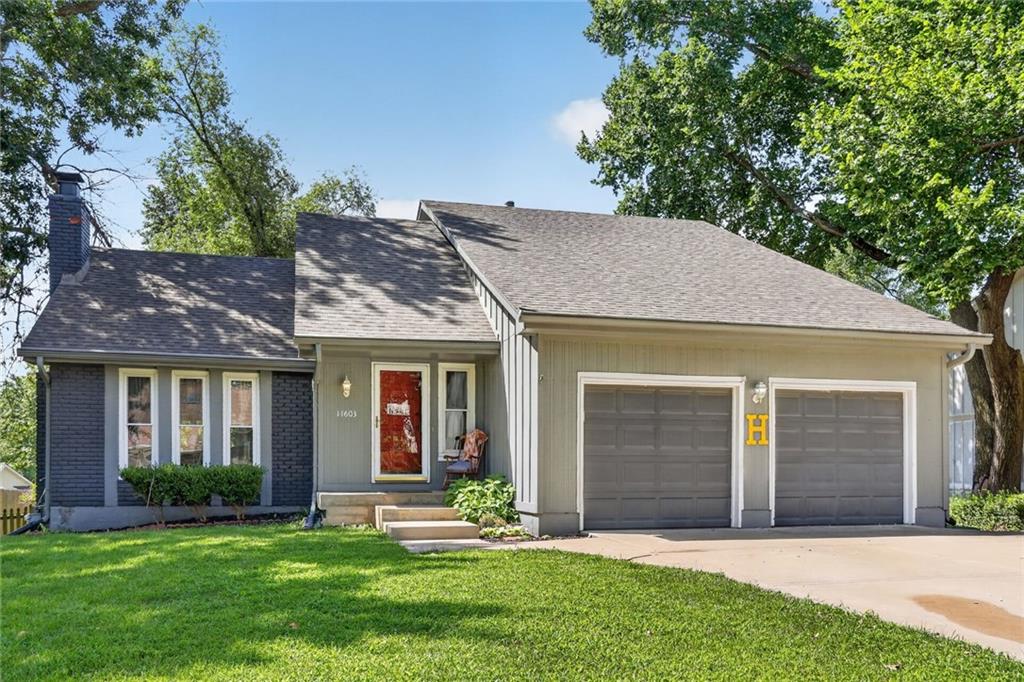 Listing Photo MLS #HMS2632065