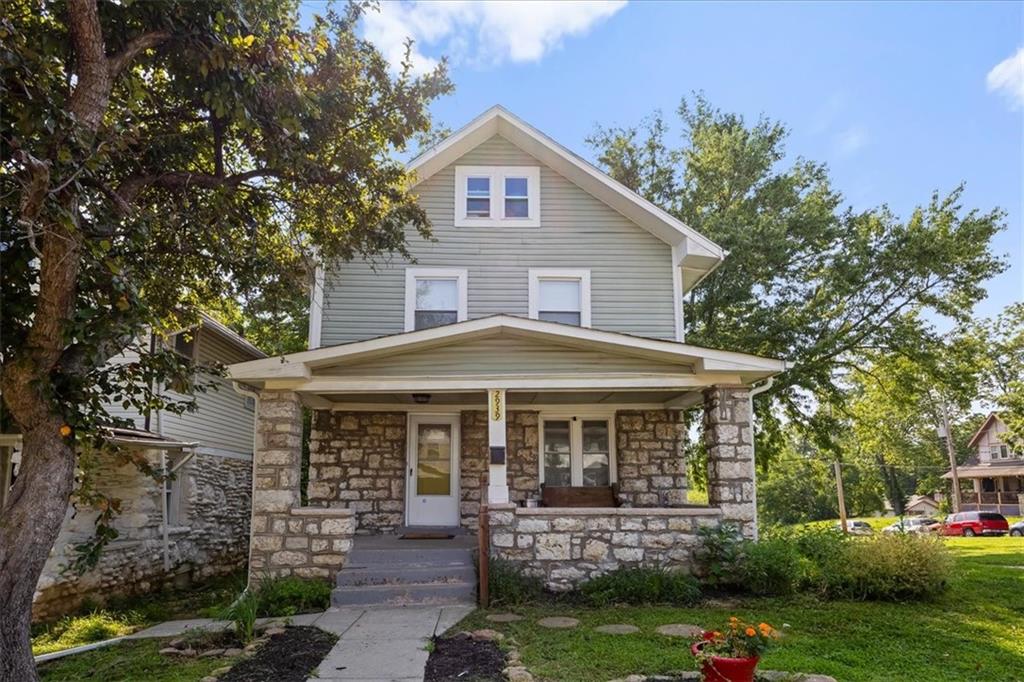 Listing Photo MLS #HMS2632071