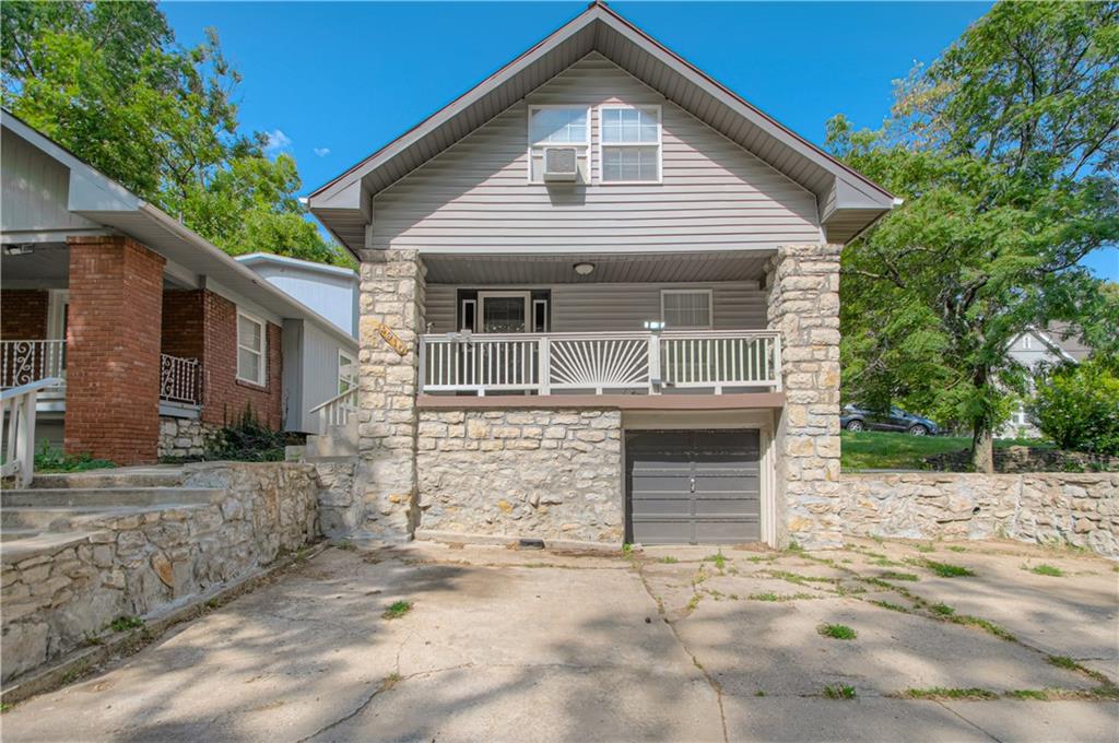 Listing Photo MLS #HMS2632100