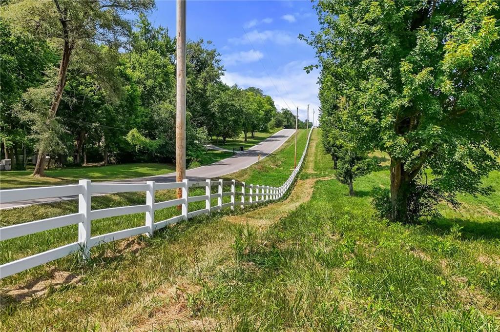 Listing Photo MLS #HMS2632200